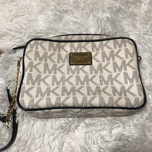 Michael Kors crossbody bag